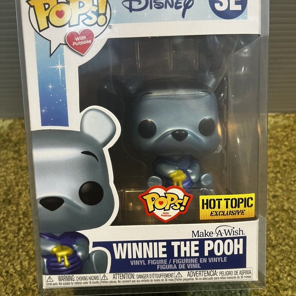 FUNKO POP! SE Winnie The Pooh 2022 Hot Topic Excl. Vinyl Figure W Free Protector